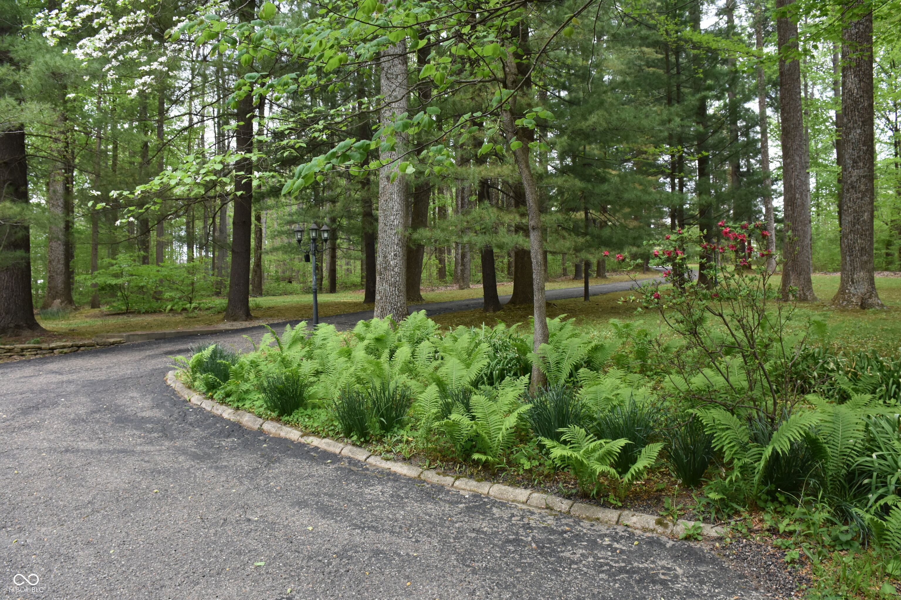 7400 State Road 39