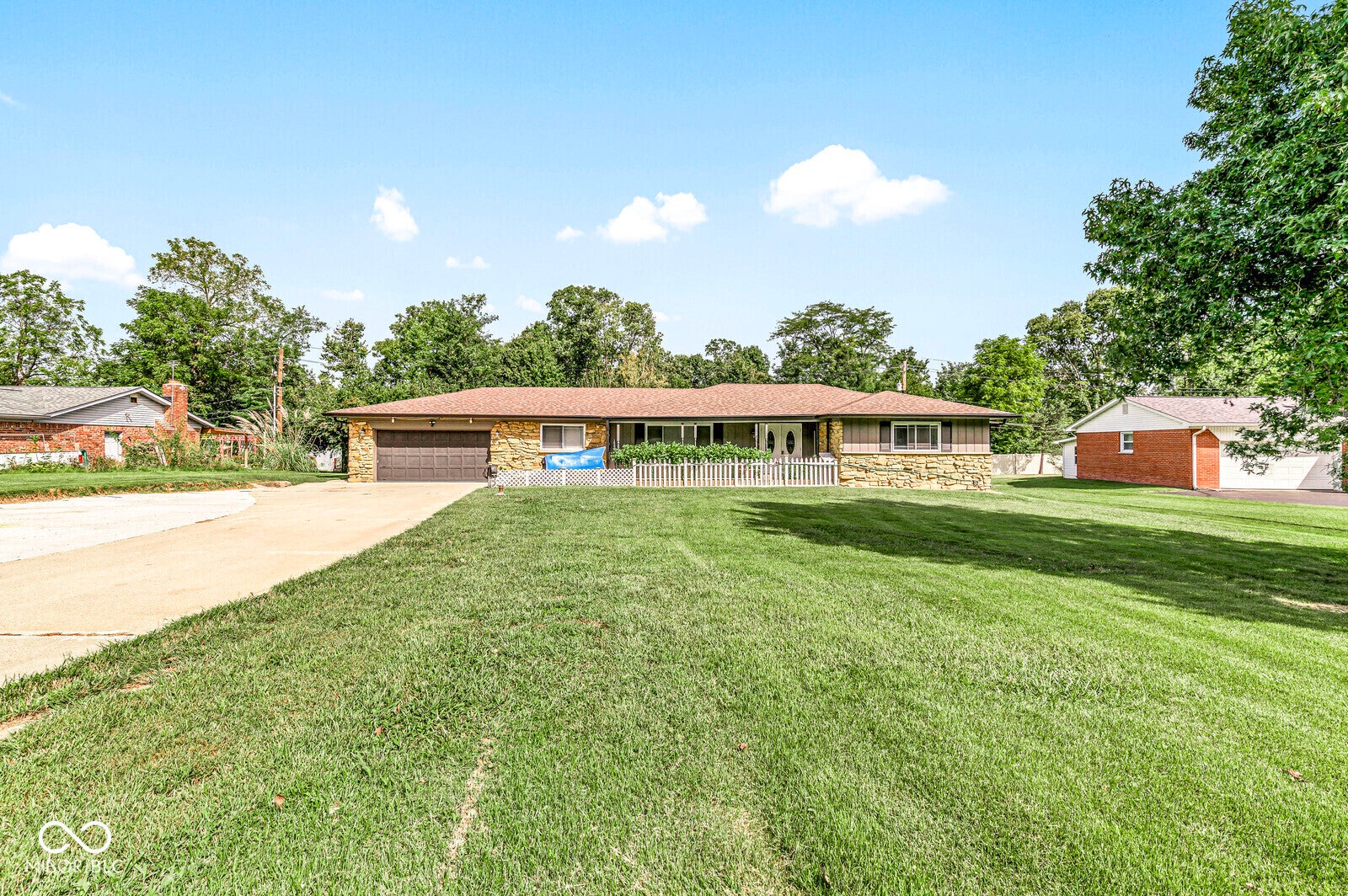 4006 Dundee Drive