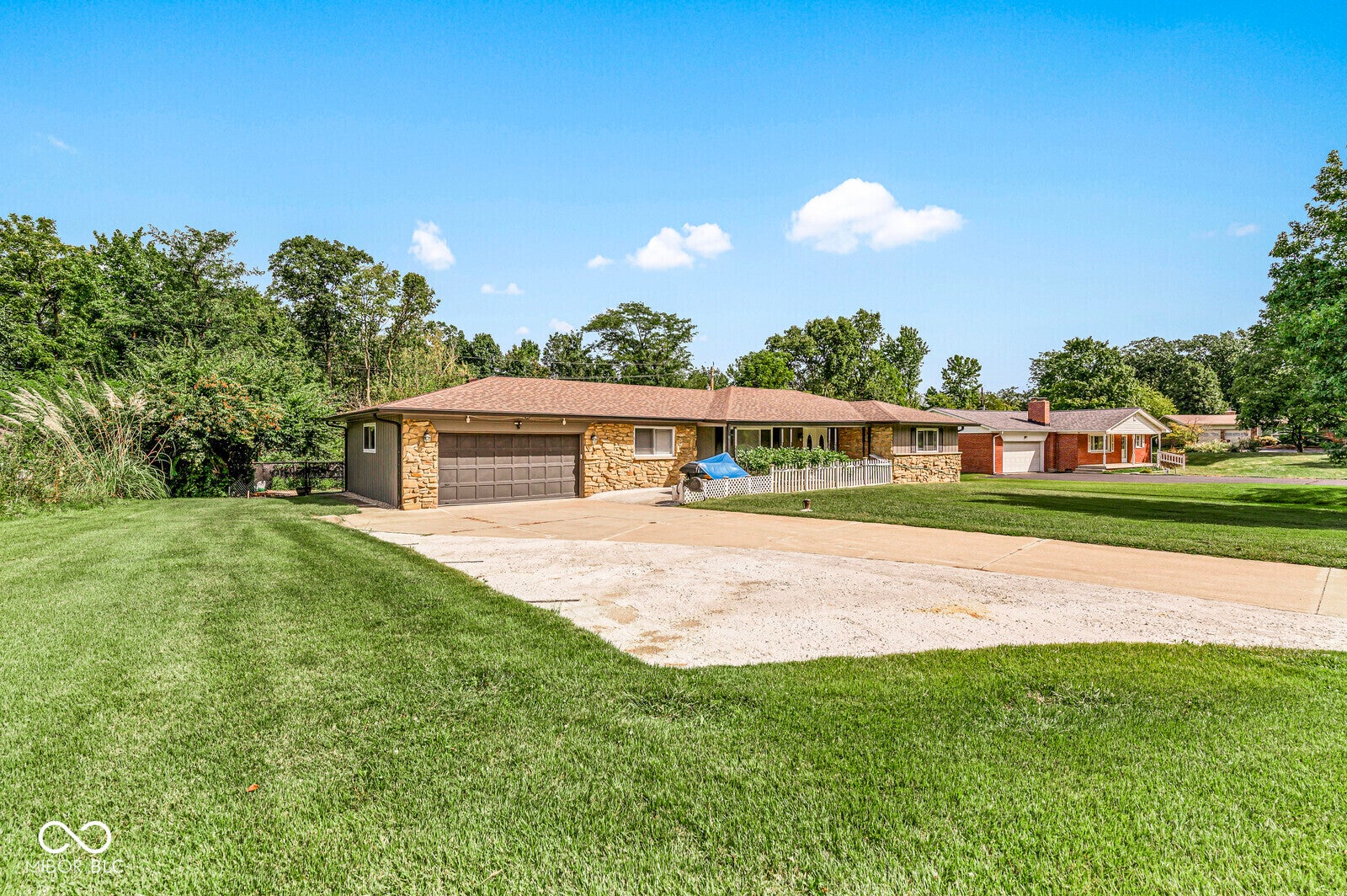 4006 Dundee Drive