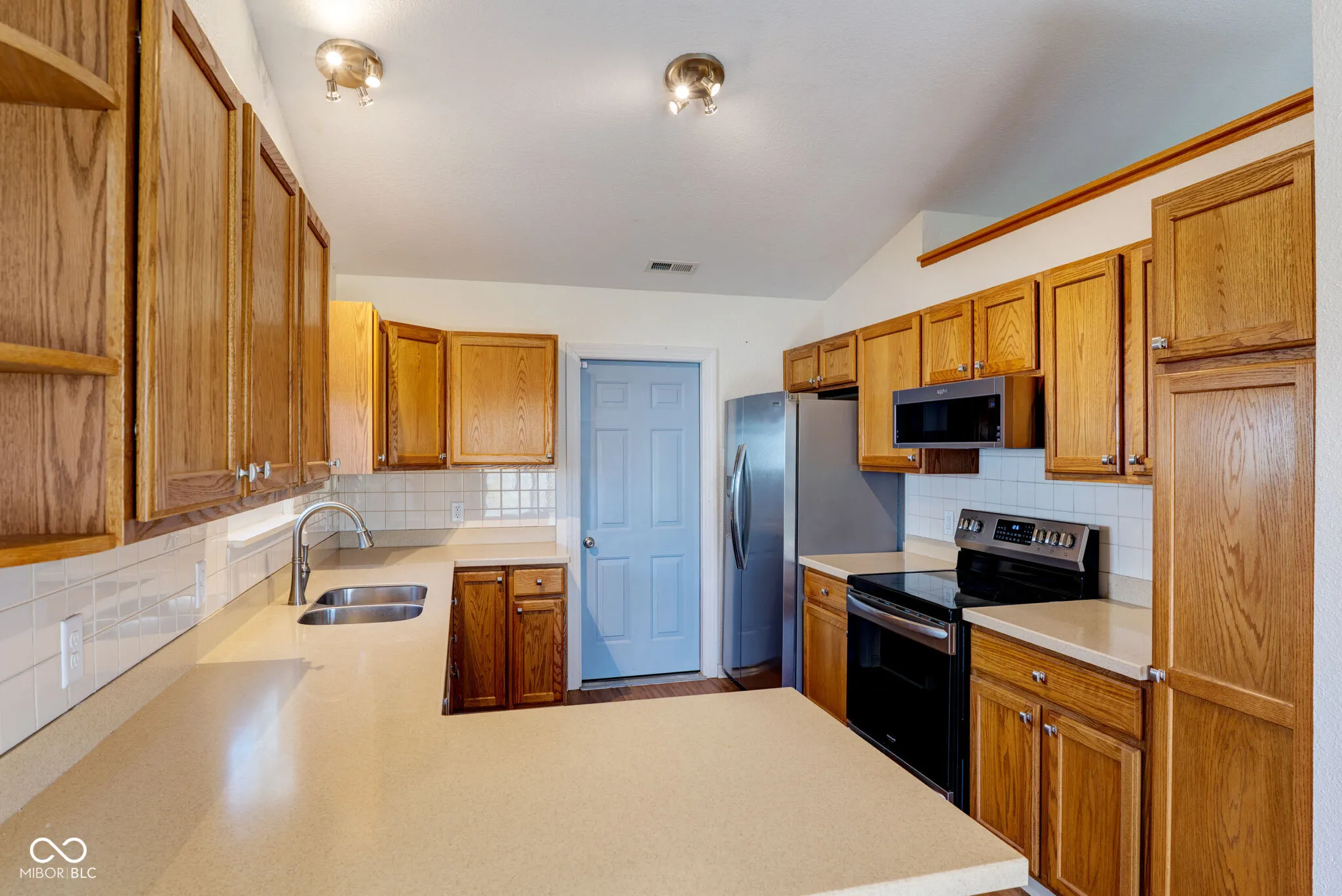 Indianapolis, Indiana 46239, United States, 3 Bedrooms Bedrooms, ,2 BathroomsBathrooms,Residential,Active,97990