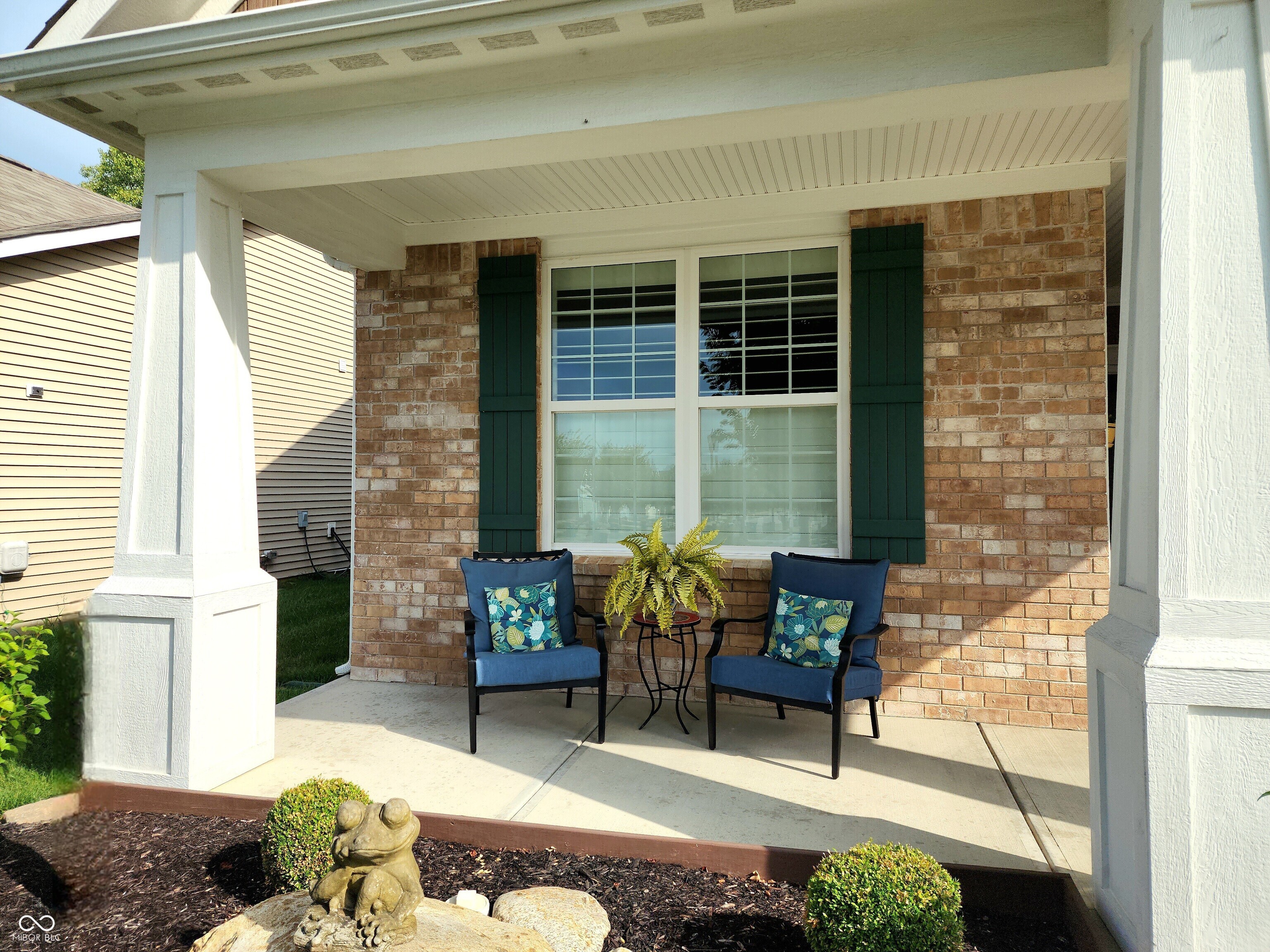 4688 Mimosa Drive
