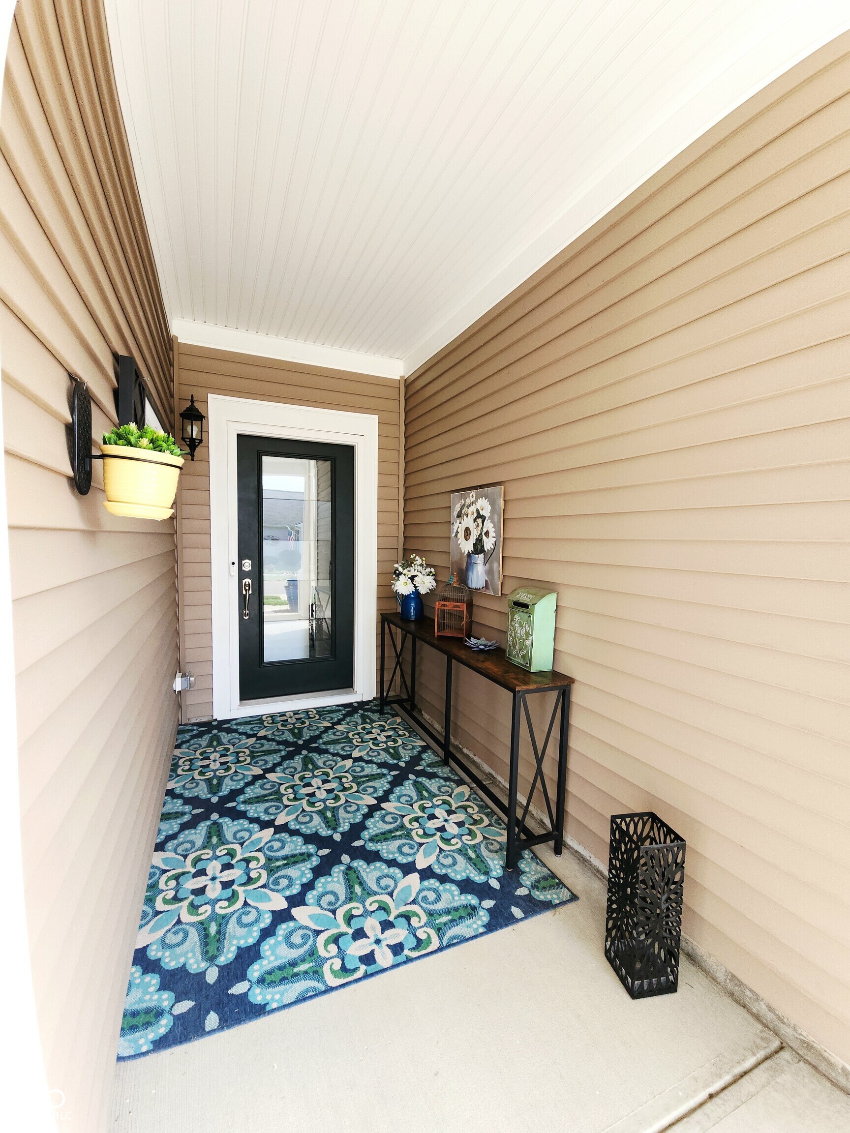 4688 Mimosa Drive