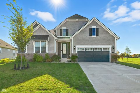 Photo of 14723 Legacy Oaks Drive, Carmel, IN 46032 (MLS # 22068923) Photo of 14723 Legacy Oaks Drive, Carmel, IN 46032 (MLS # 22068923)