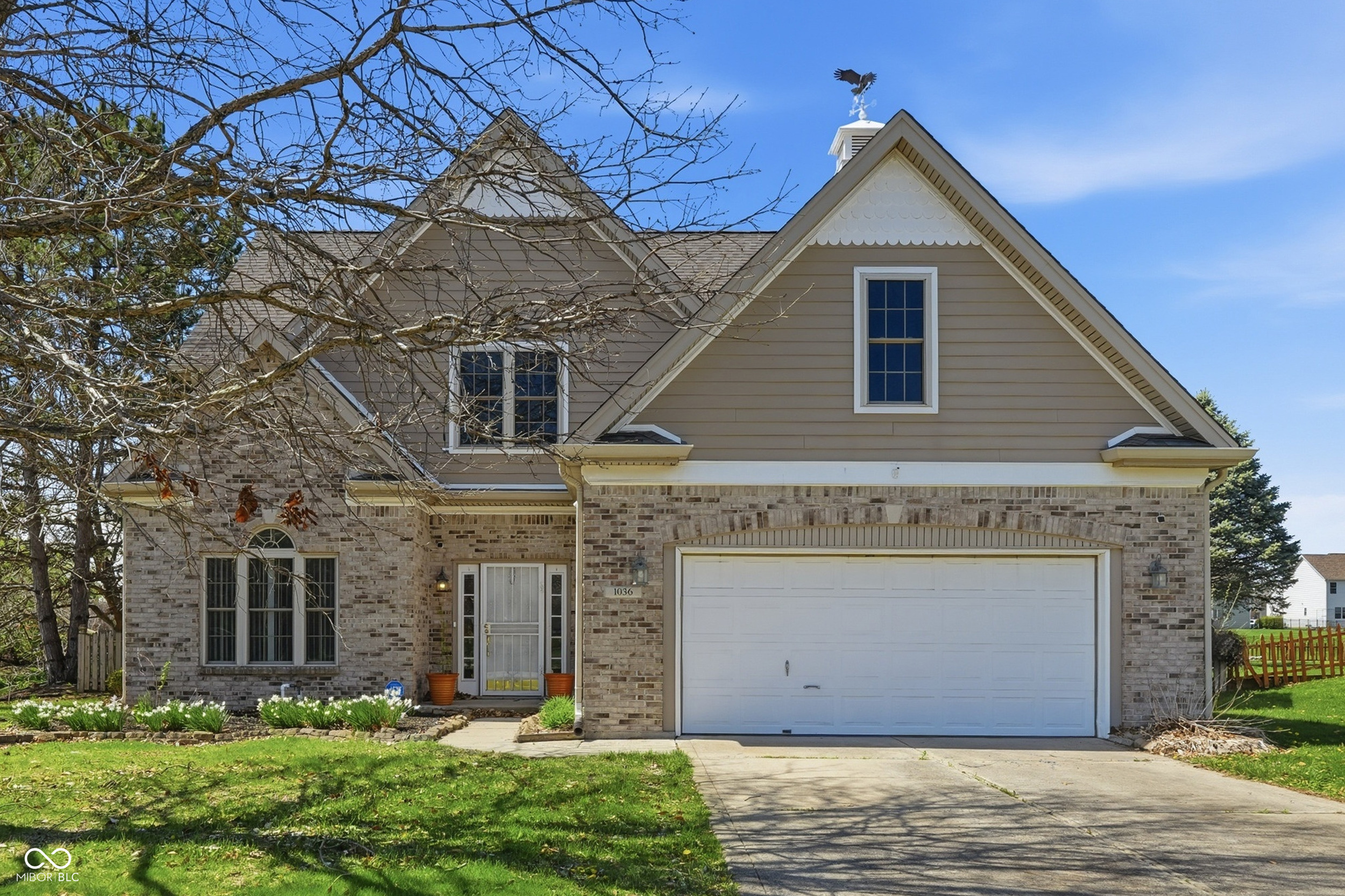 Photo 1 of 45 — 1036 Spanish Lake Drive, Avon, IN 46123