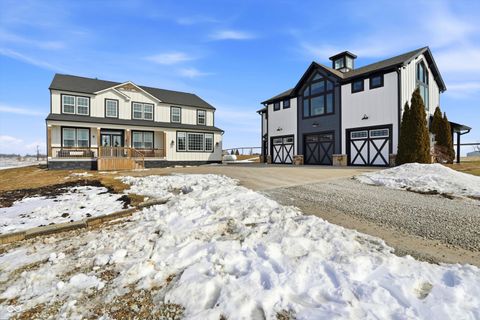 Photo of 3480 Billingsly Road, Greenwood, IN 46143 (MLS # 22084284)