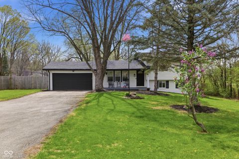 Photo of 1325 E 96th Street, Indianapolis, IN 46240 (MLS # 22093981)