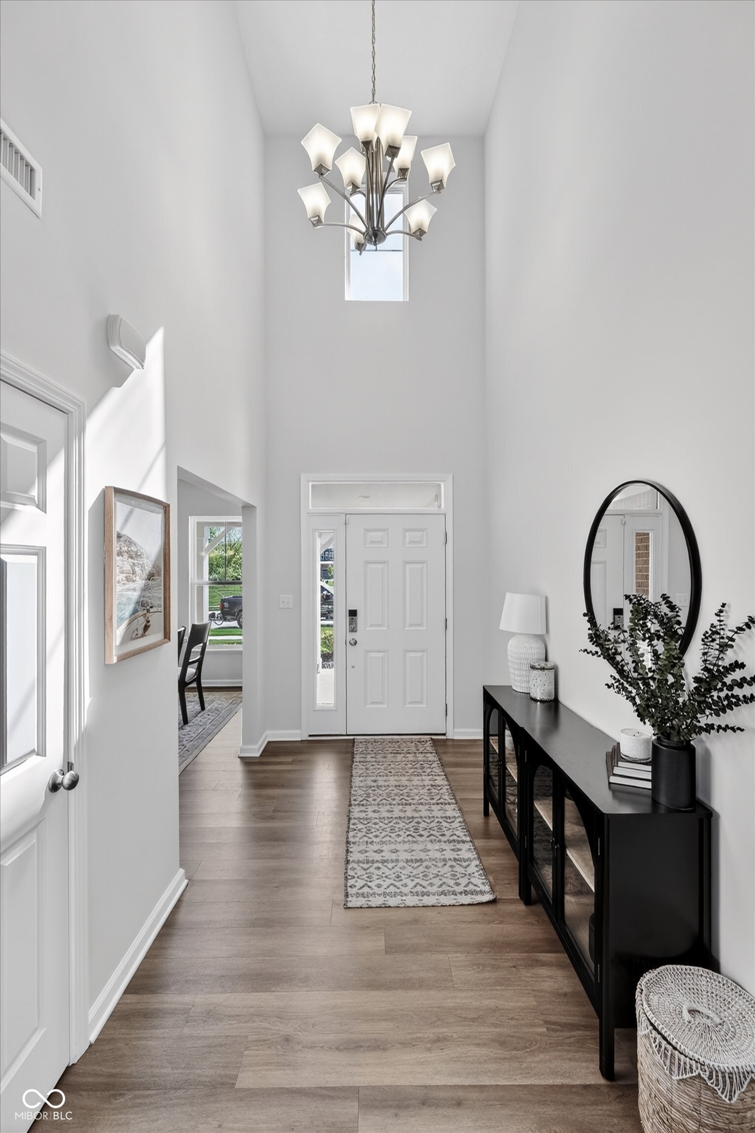 4984 Amber Crest Drive