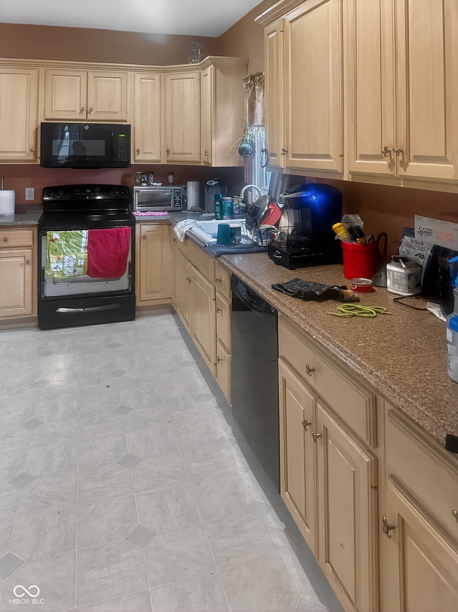 455 W Franklin Street