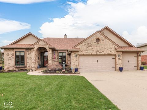 Photo of 430 Augusta Court, Franklin, IN 46131 (MLS # 22092317)