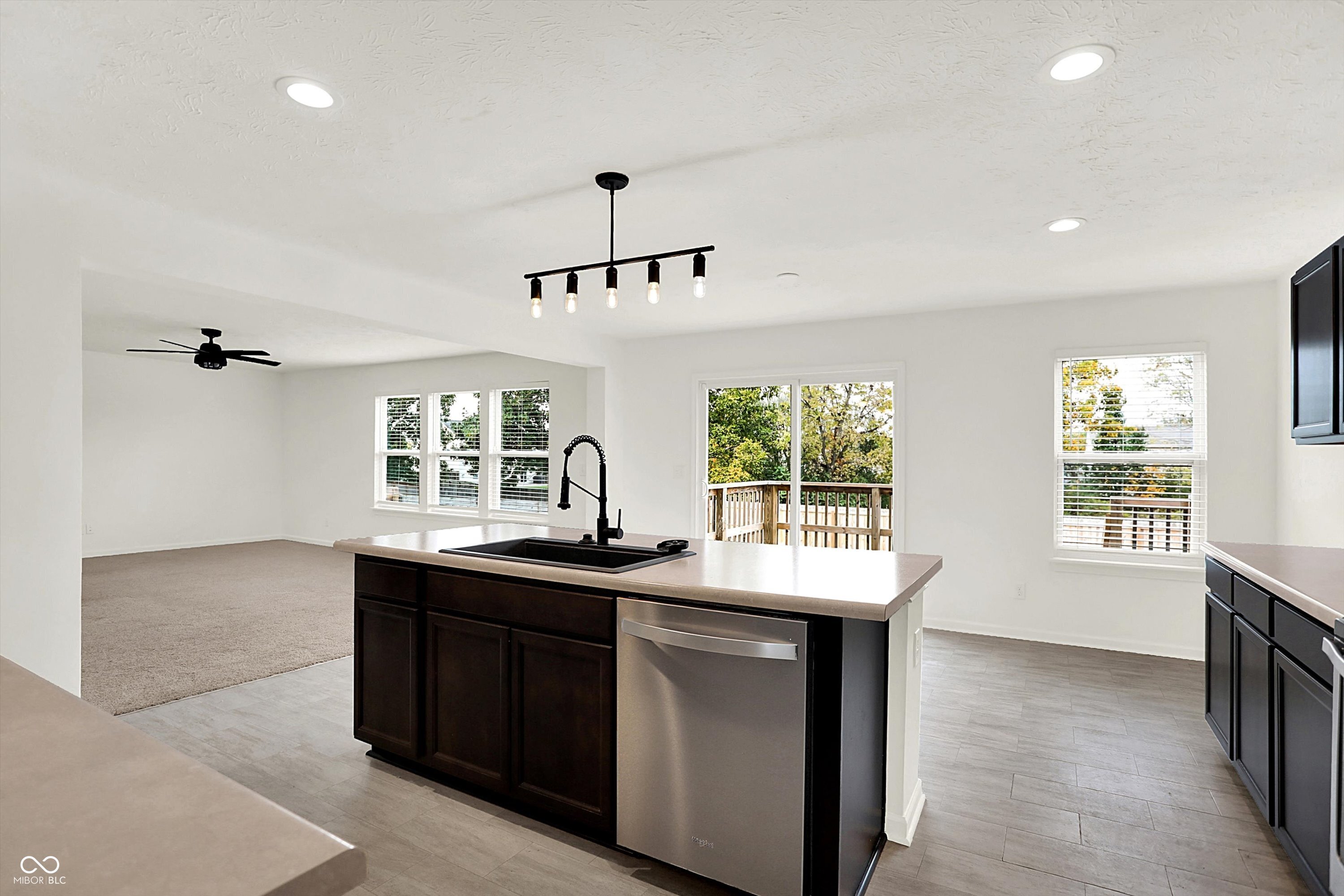 1942 Turning Leaf Drive