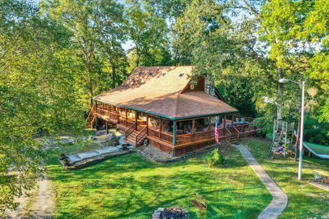 Photo of 1156 Cope Road, Martinsville, IN 46151 (MLS # 22045778)