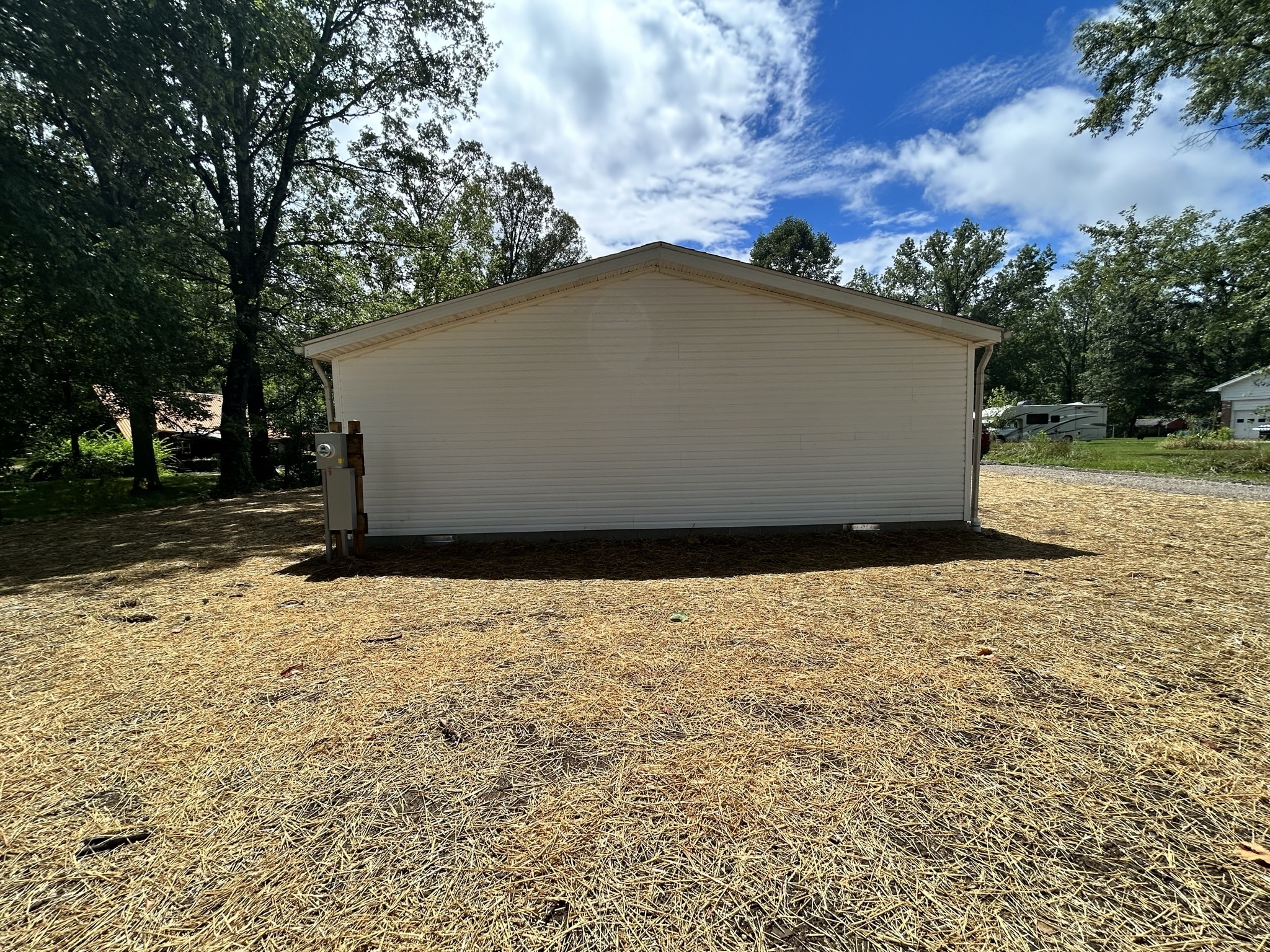 Photo 4 of 33 of 145 E 550 S house