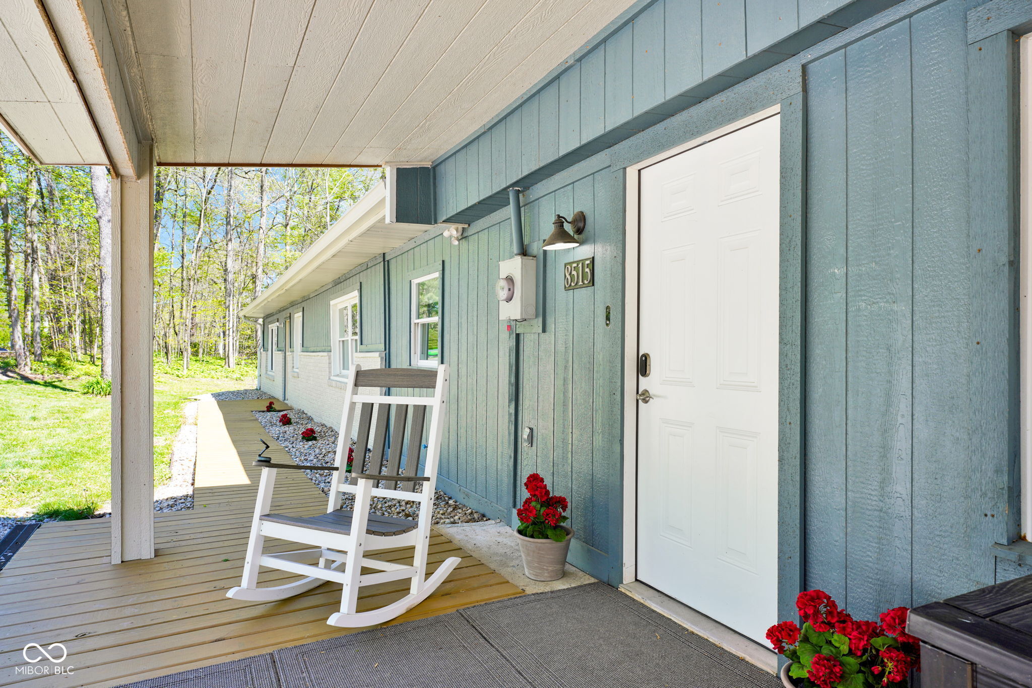 8515 N Briarwood Lake South Court