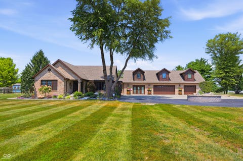 Photo for 1904 E State Road 46