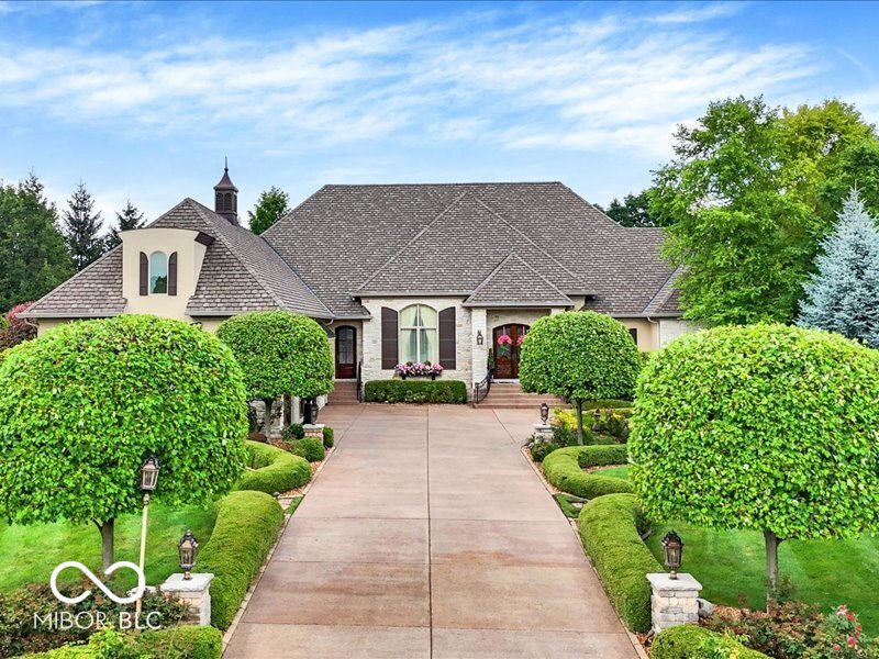 3808 Claybrook Court
