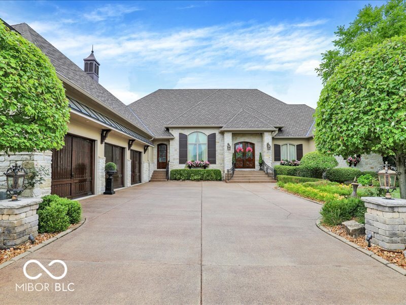 3808 Claybrook Court