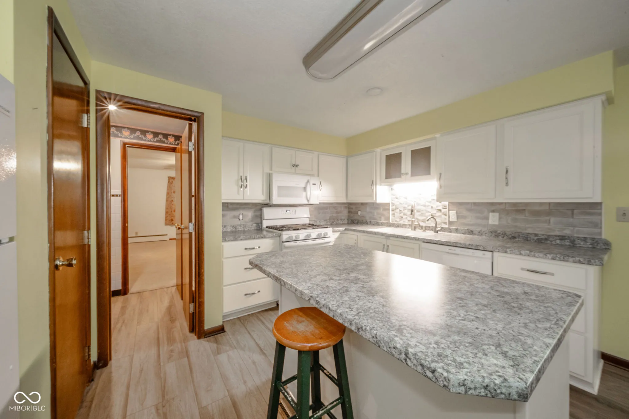 Anderson, Indiana 46012, United States, 2 Bedrooms Bedrooms, ,2 BathroomsBathrooms,Residential,Active,115802