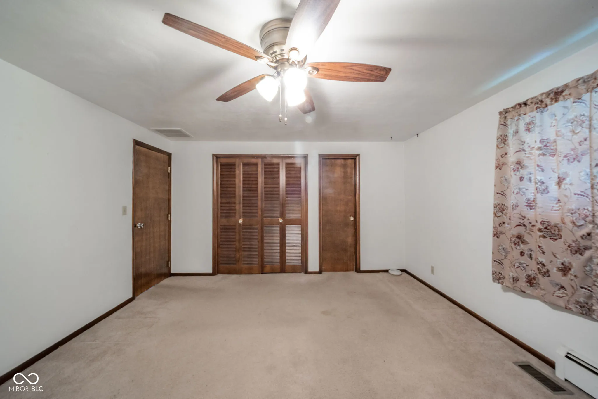 Anderson, Indiana 46012, United States, 2 Bedrooms Bedrooms, ,2 BathroomsBathrooms,Residential,Active,115802