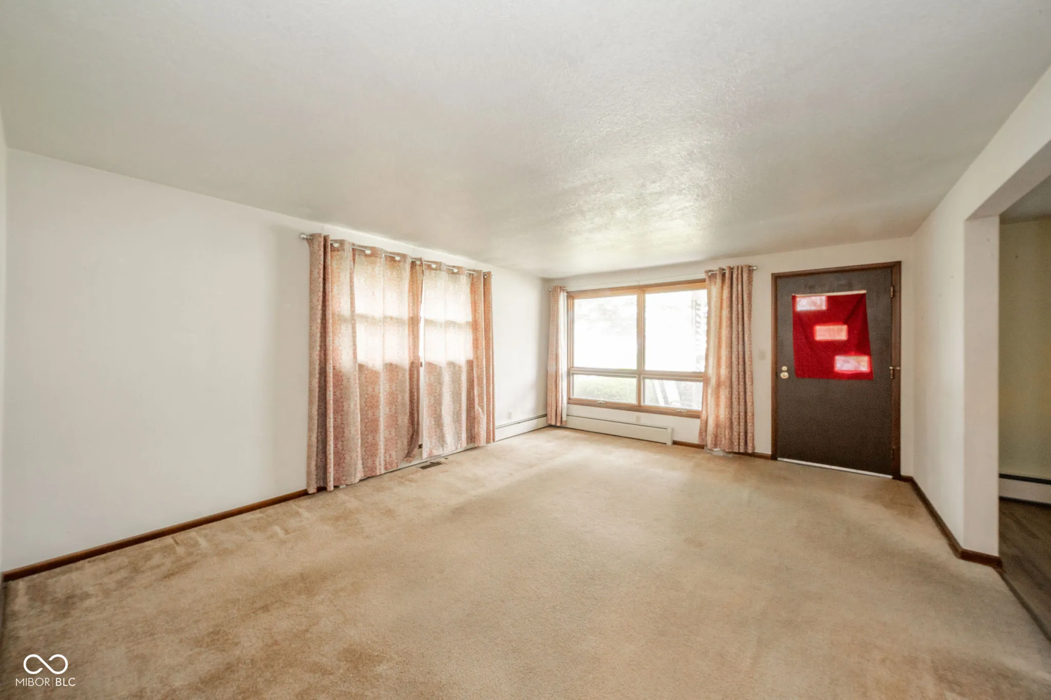 Anderson, Indiana 46012, United States, 2 Bedrooms Bedrooms, ,2 BathroomsBathrooms,Residential,Active,115802