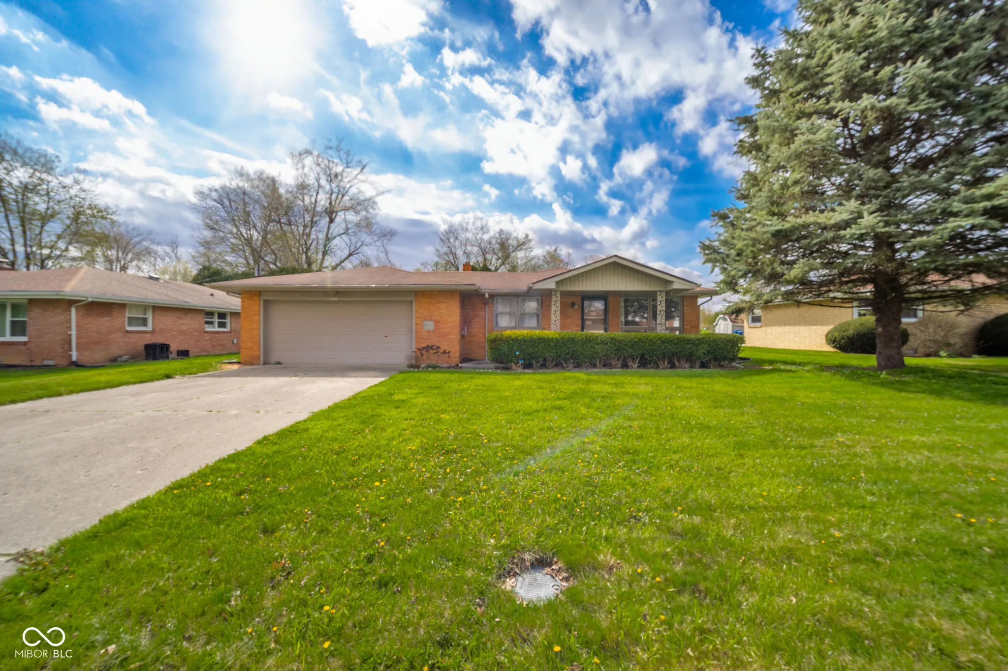 Anderson, Indiana 46012, United States, 2 Bedrooms Bedrooms, ,2 BathroomsBathrooms,Residential,Active,115802