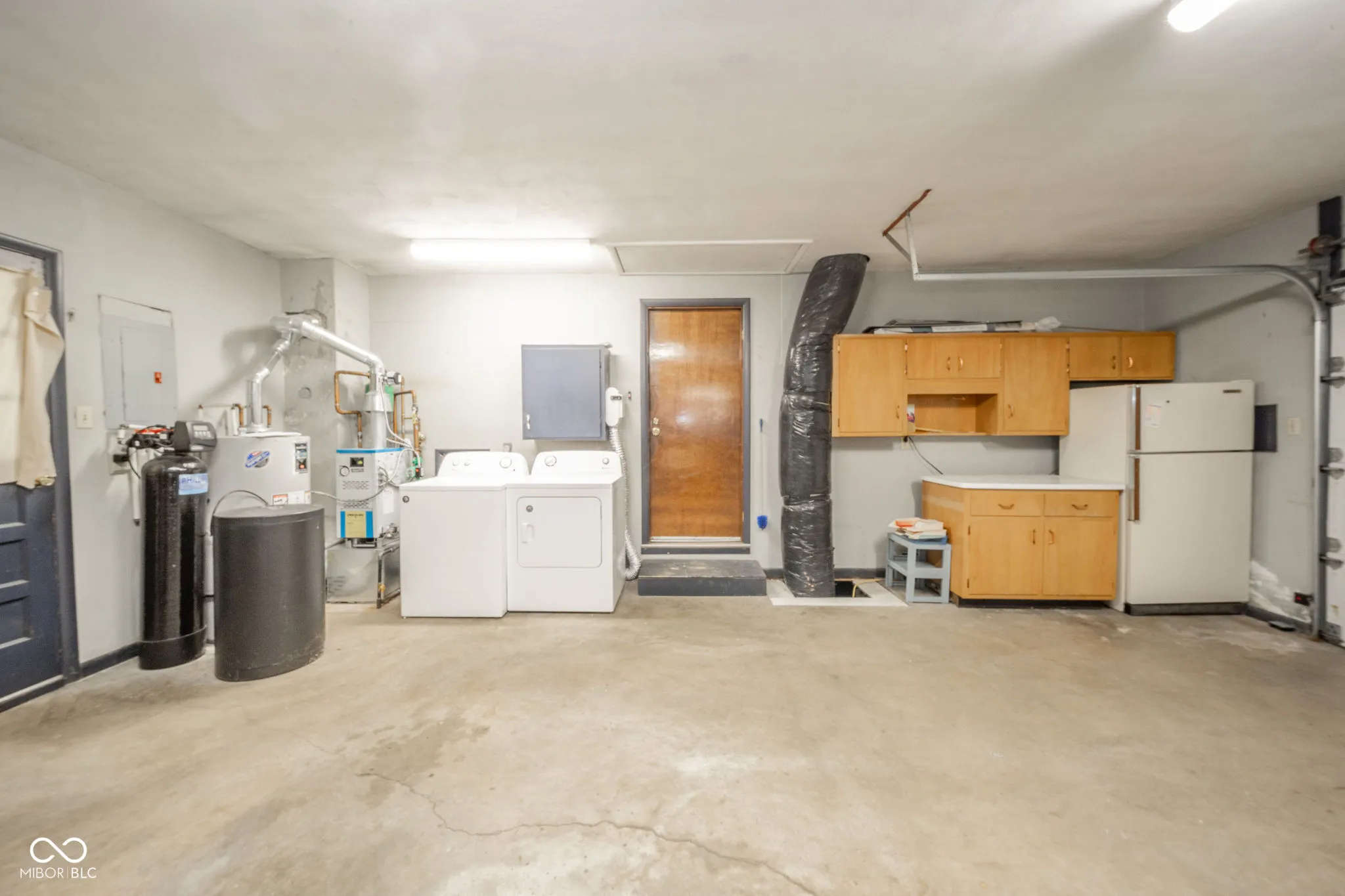 Anderson, Indiana 46012, United States, 2 Bedrooms Bedrooms, ,2 BathroomsBathrooms,Residential,Active,115802