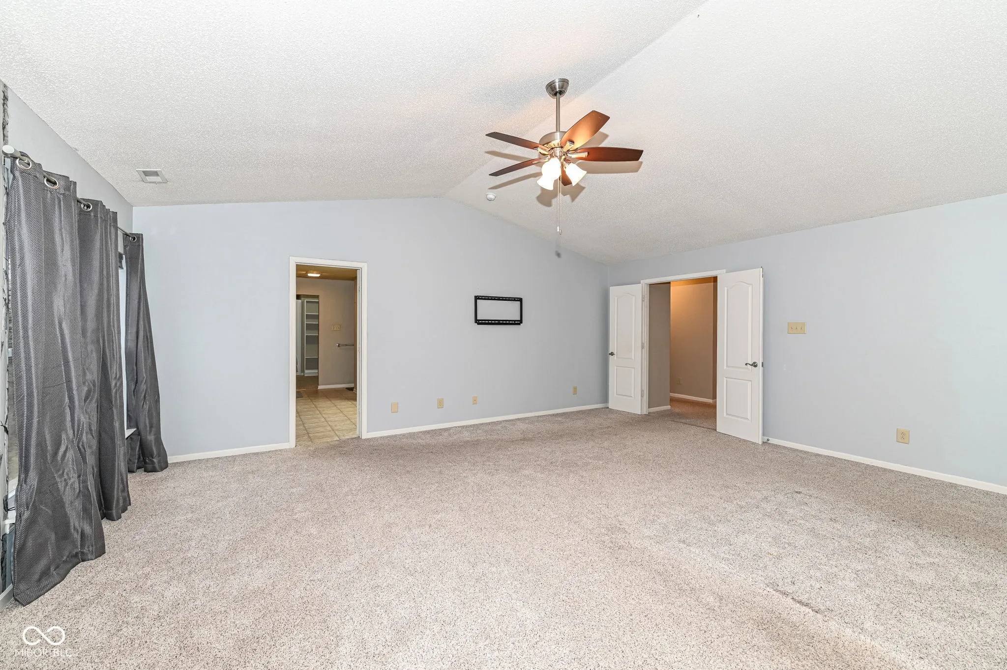 Indianapolis, Indiana 46234, United States, 4 Bedrooms Bedrooms, ,4 BathroomsBathrooms,Residential,Active,3208