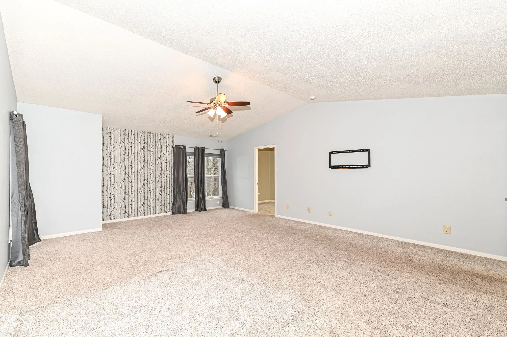 Indianapolis, Indiana 46234, United States, 4 Bedrooms Bedrooms, ,4 BathroomsBathrooms,Residential,Active,3208