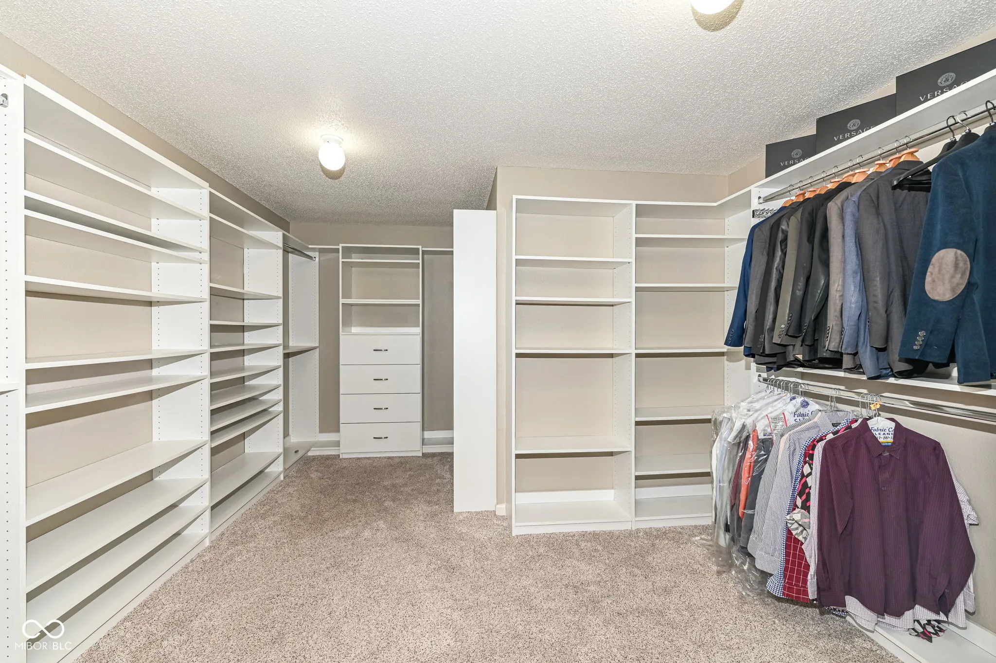 Indianapolis, Indiana 46234, United States, 4 Bedrooms Bedrooms, ,4 BathroomsBathrooms,Residential,Active,3208