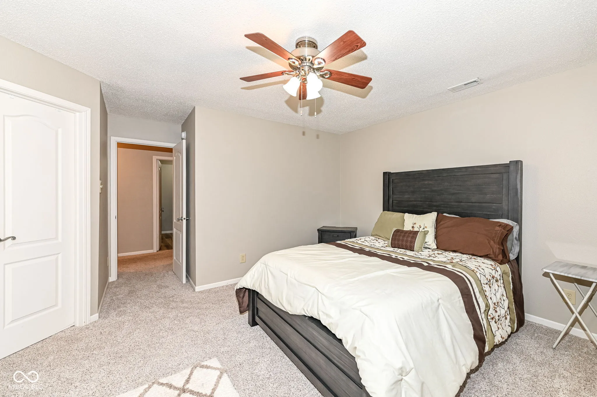 Indianapolis, Indiana 46234, United States, 4 Bedrooms Bedrooms, ,4 BathroomsBathrooms,Residential,Active,3208