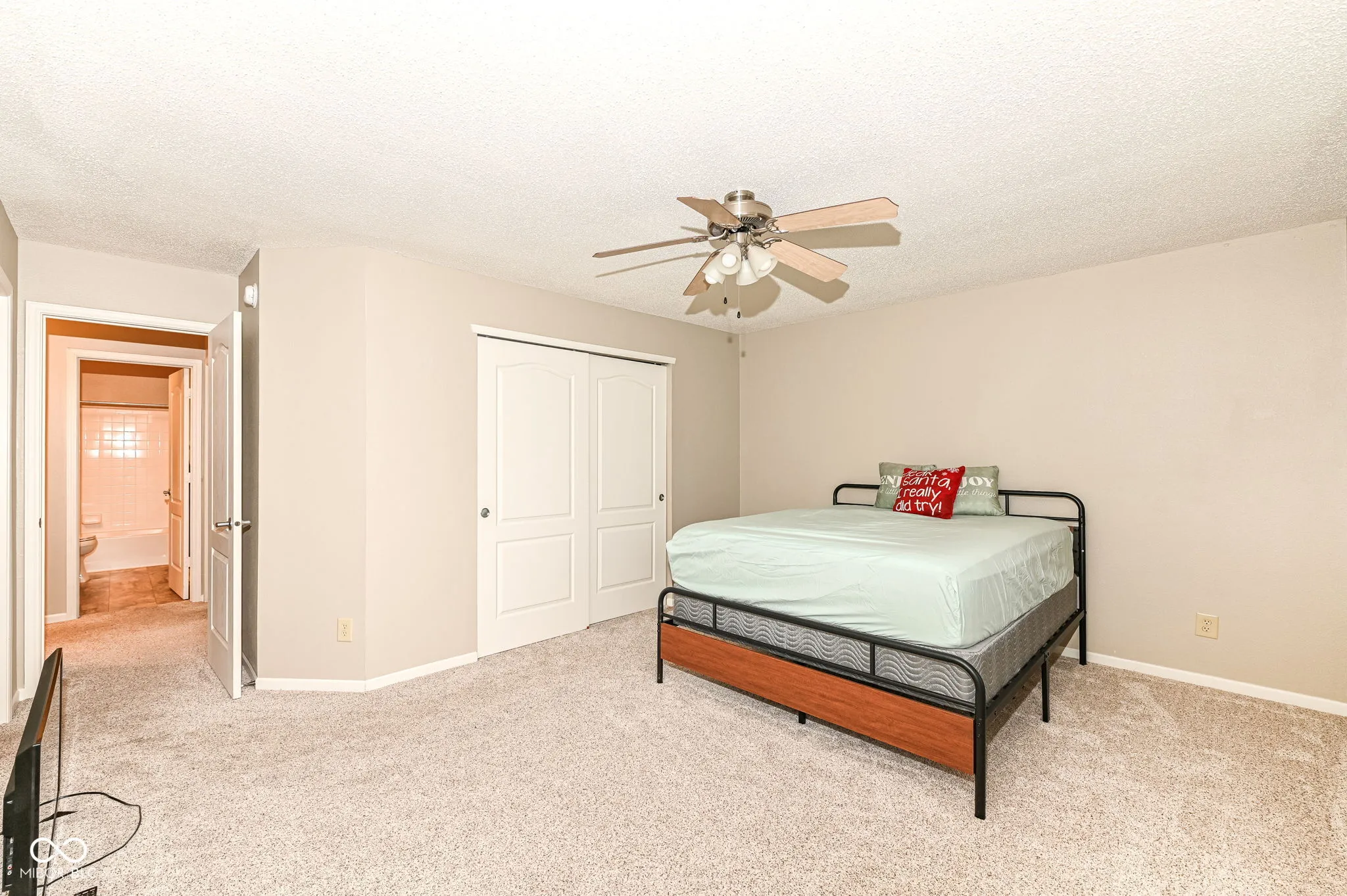 Indianapolis, Indiana 46234, United States, 4 Bedrooms Bedrooms, ,4 BathroomsBathrooms,Residential,Active,3208