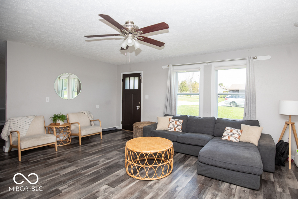85 N County Road 205 W