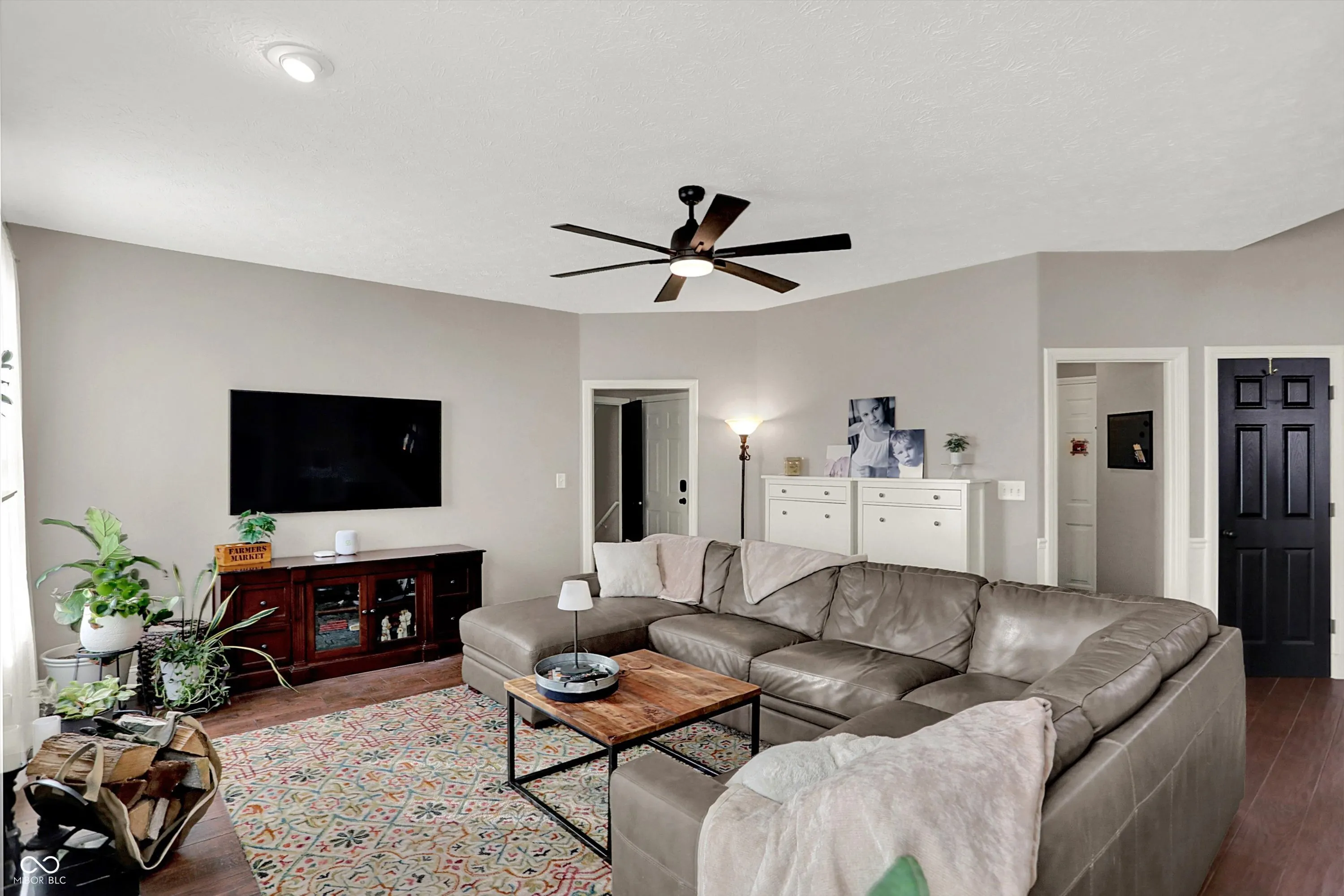 Fishers, Indiana 46038, United States, 4 Bedrooms Bedrooms, ,3 BathroomsBathrooms,Residential,Pending,247190