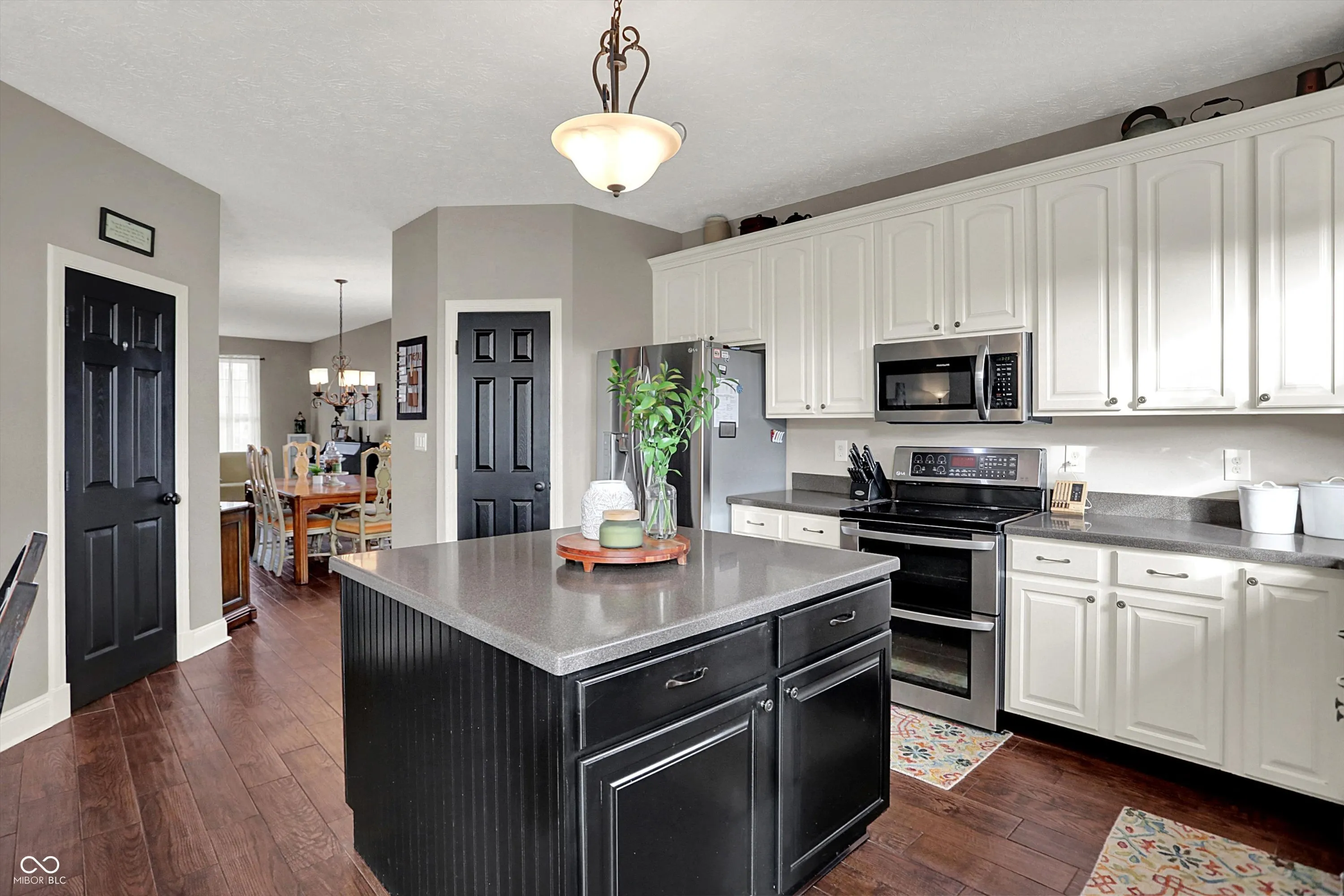 Fishers, Indiana 46038, United States, 4 Bedrooms Bedrooms, ,3 BathroomsBathrooms,Residential,Pending,247190