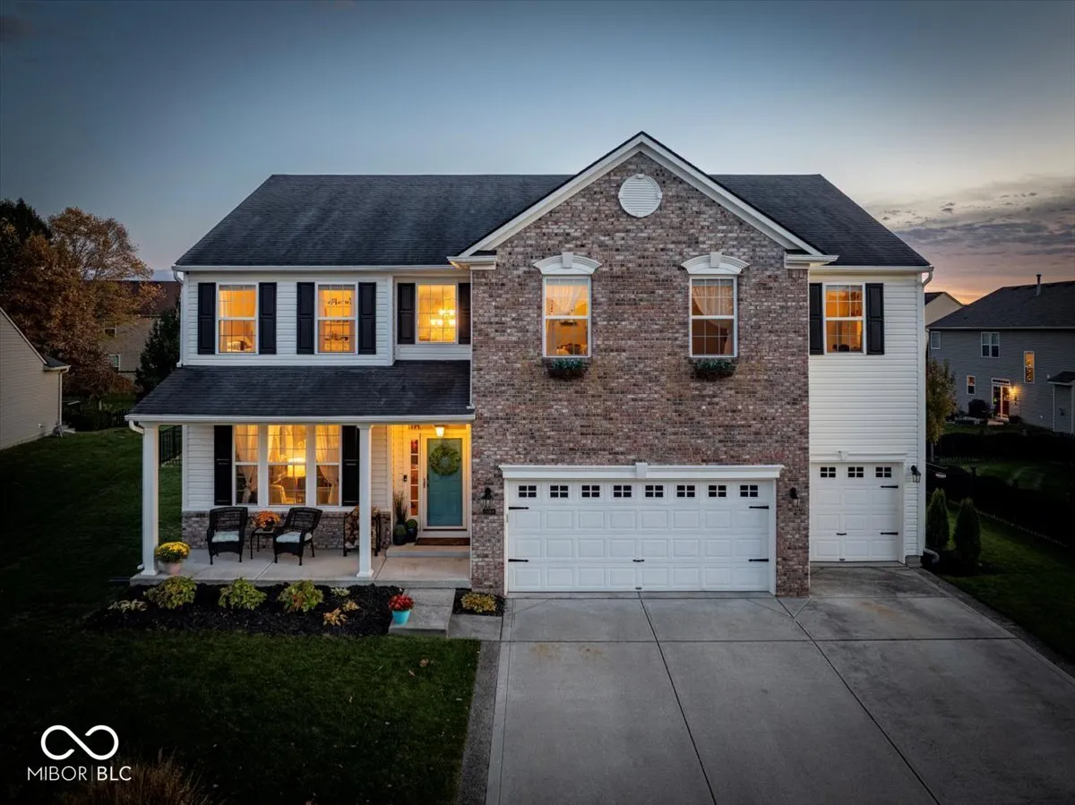 Fishers, Indiana 46038, United States, 4 Bedrooms Bedrooms, ,3 BathroomsBathrooms,Residential,Pending,247190