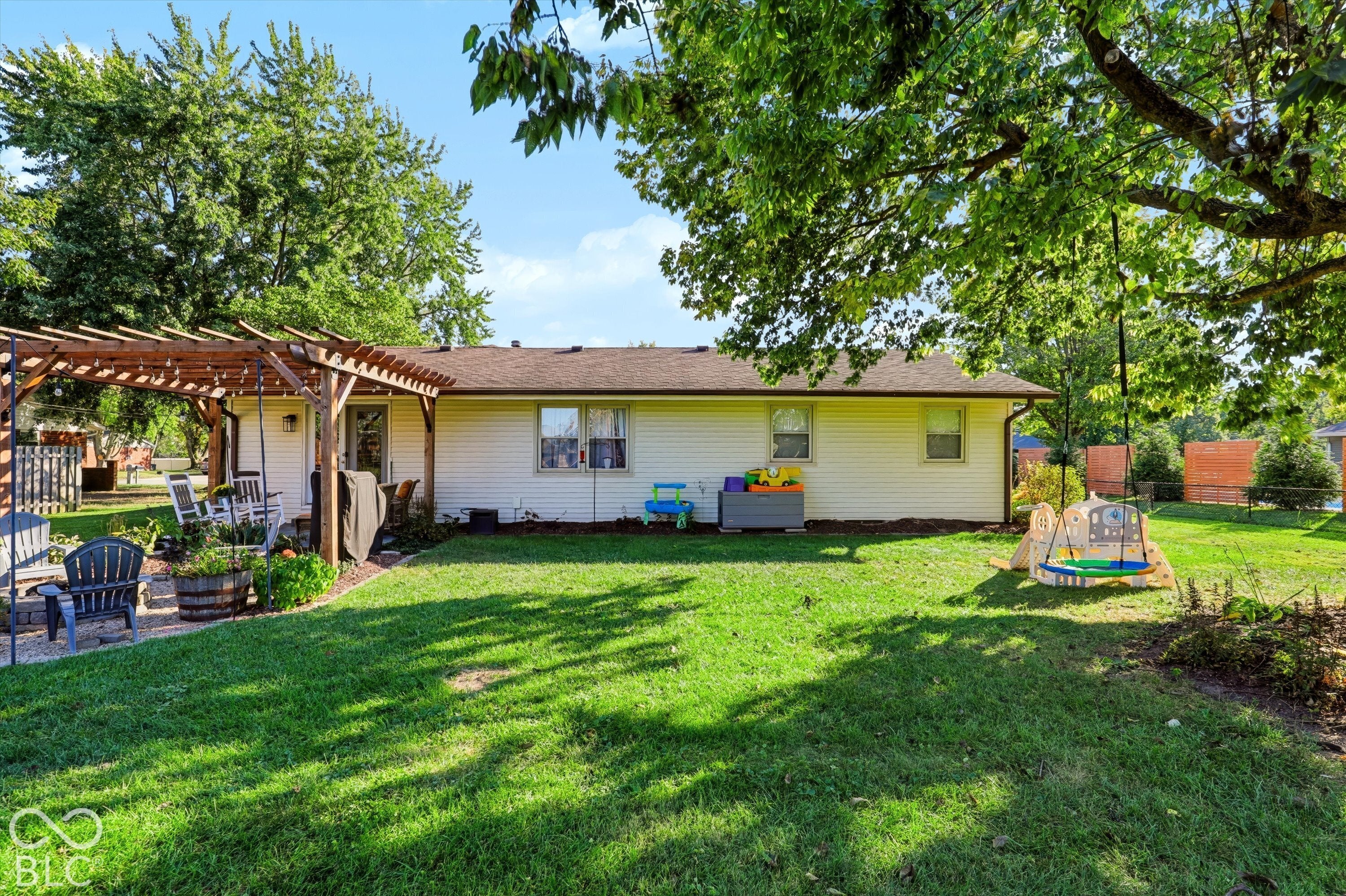 180 Roundelay Drive