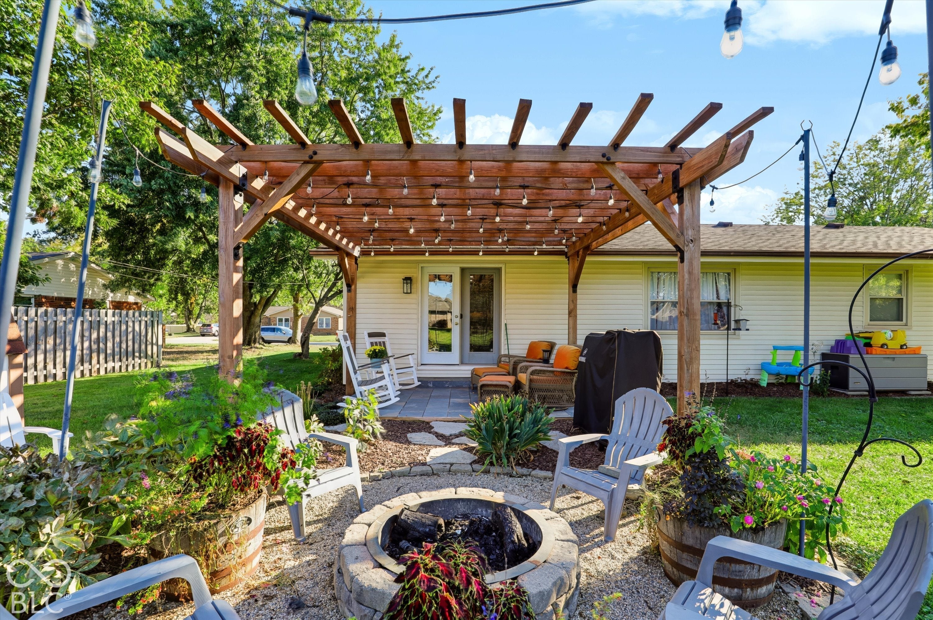 180 Roundelay Drive
