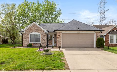 Photo of 5650 Crown Vetch Place, Indianapolis, IN 46254 (MLS # 22095355)