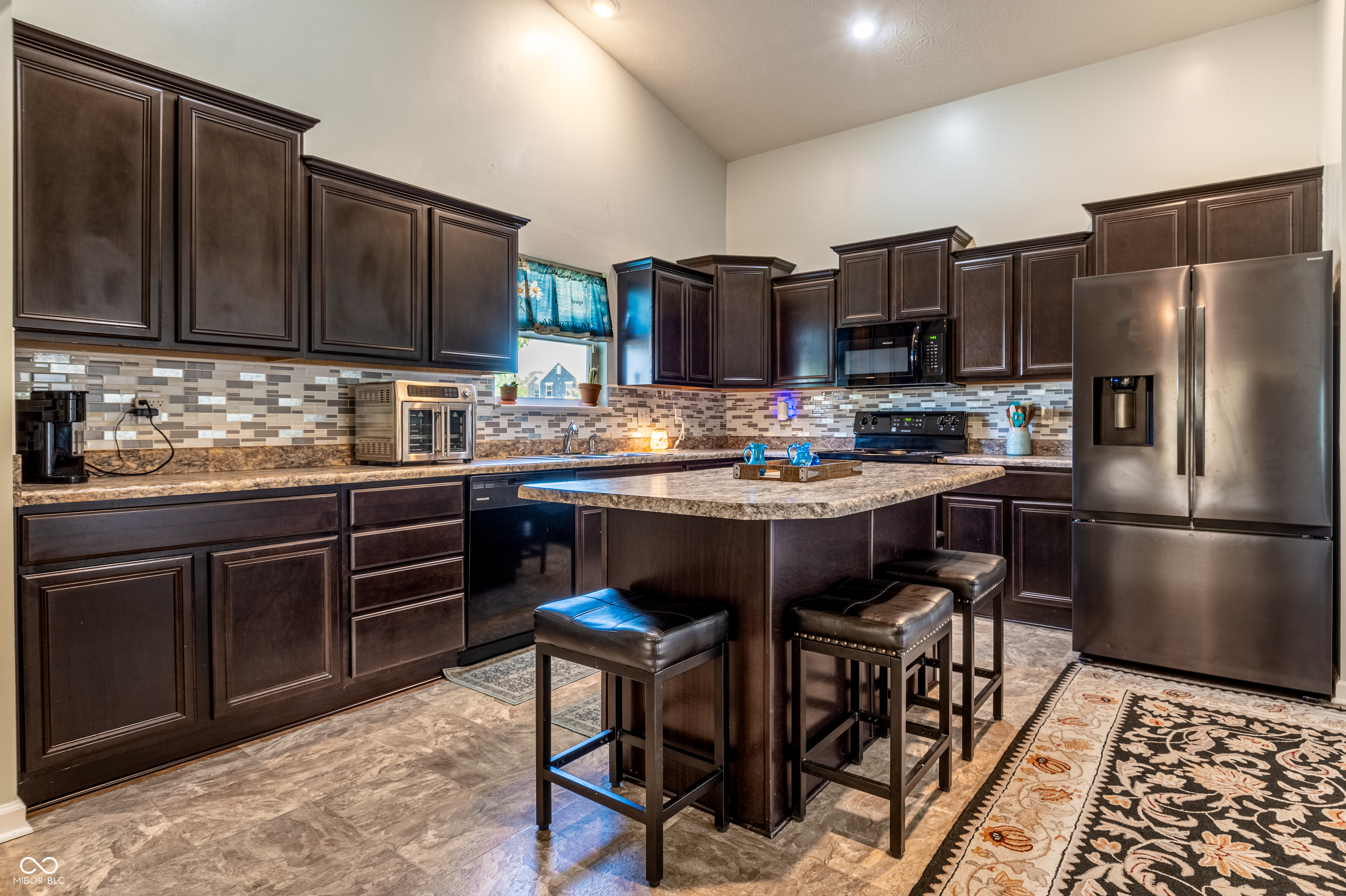 1393 W Limestone Way