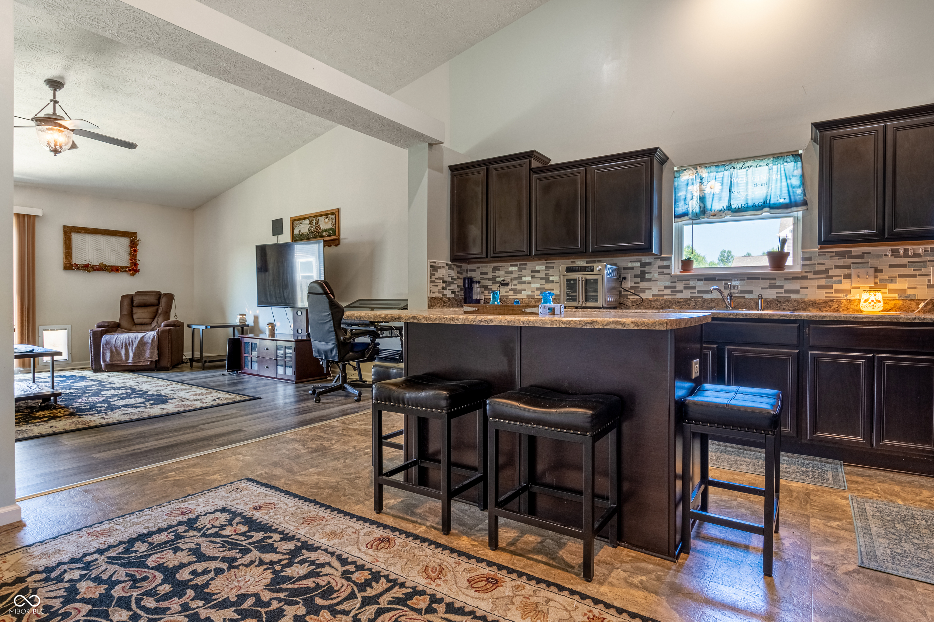 1393 W Limestone Way