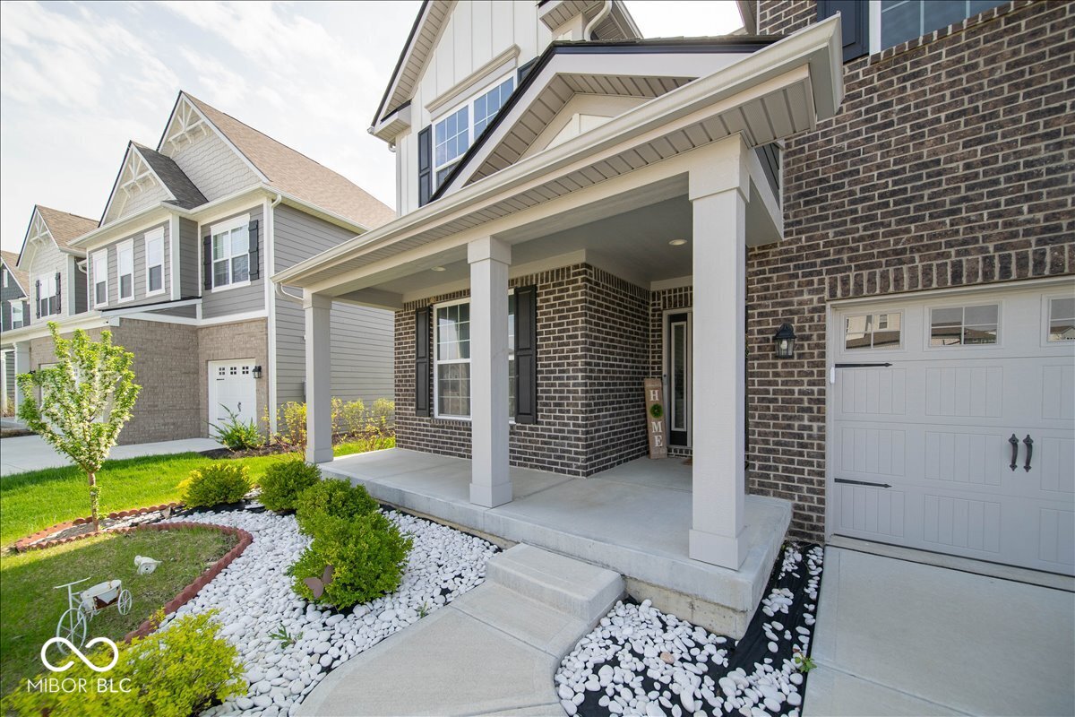 5481 Landing Place Lane