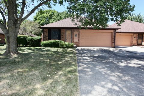 Photo of 1212 Willow Springs Boulevard, Brownsburg, IN 46112 (MLS # 22059104)
