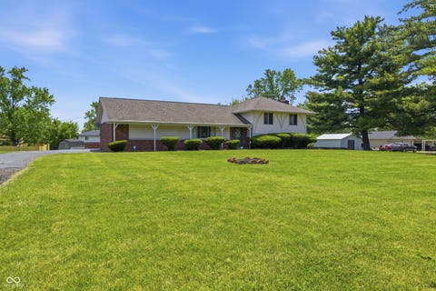 Photo of 6333 E 56th Street, Indianapolis, IN 46226 (MLS # 22106278)