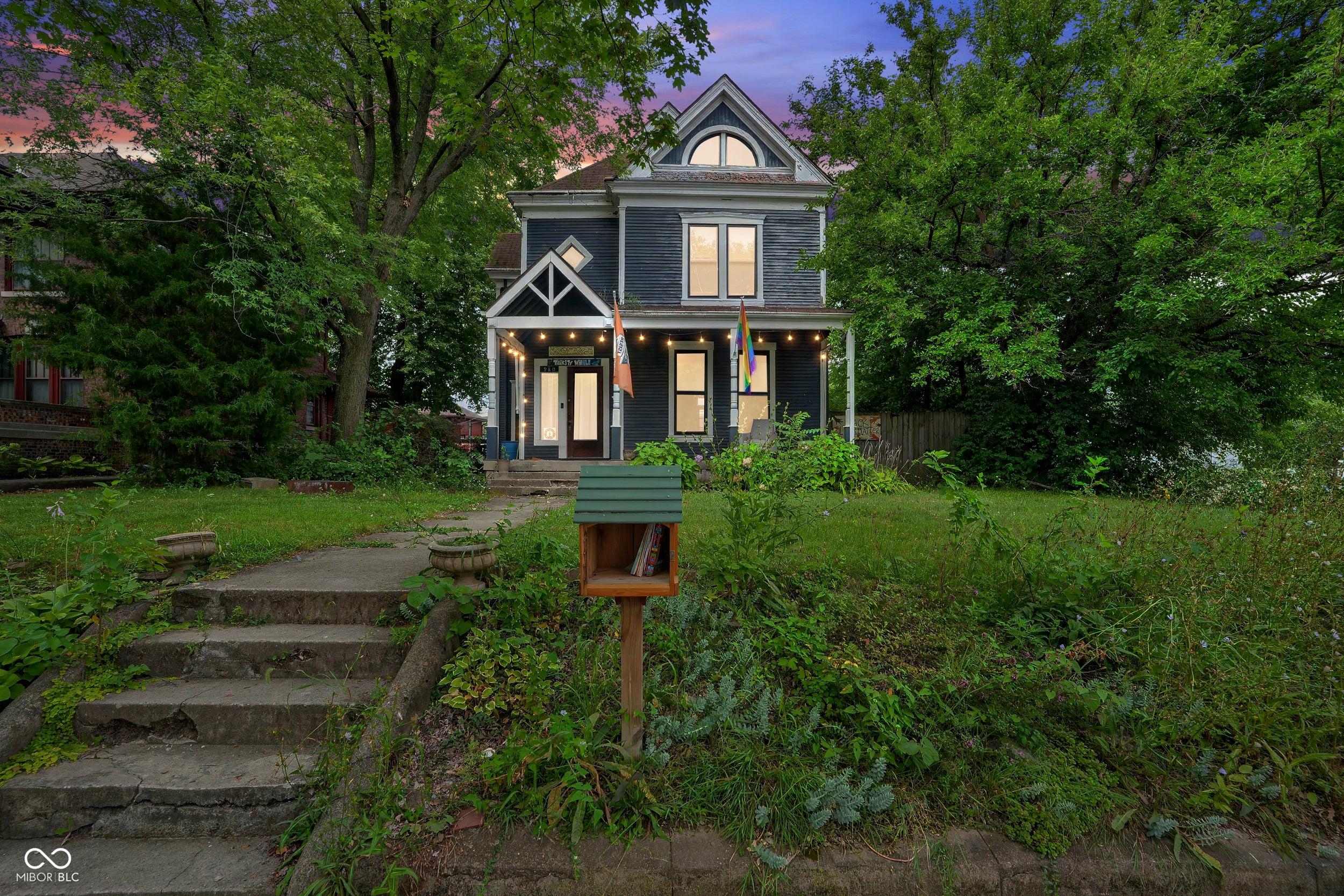980 Woodruff Place West Drive