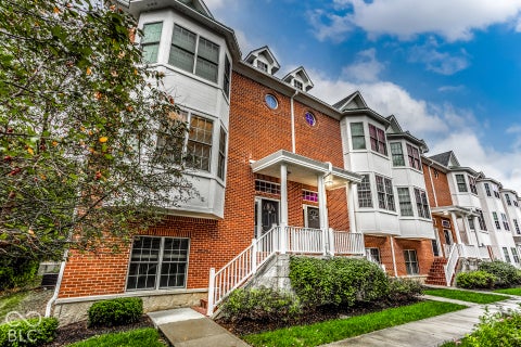 Photo of 827 N Park Trail Drive, Carmel, IN 46032 (MLS # 22129897)