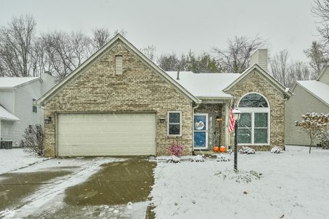 Photo of 2926 Cross Creek Circle, Westfield, IN 46074 (MLS # 22072912)
