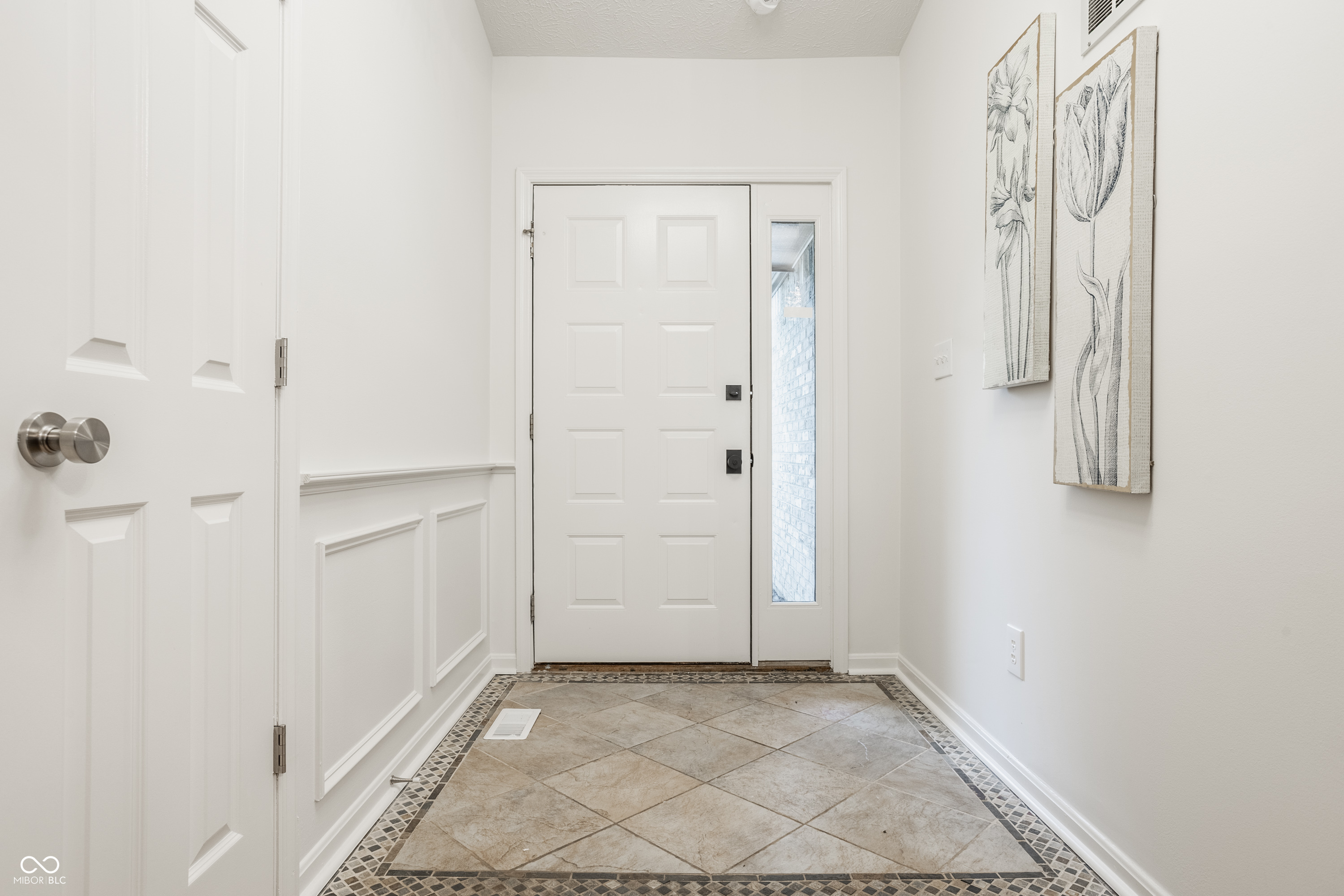 8740 Royal Meadow Drive