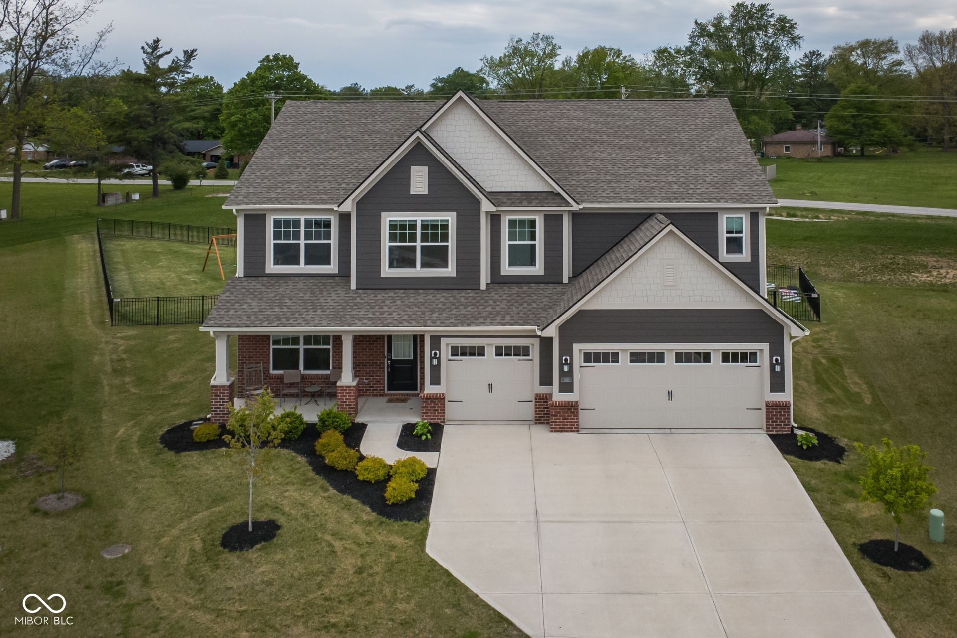 580 Hawking Court