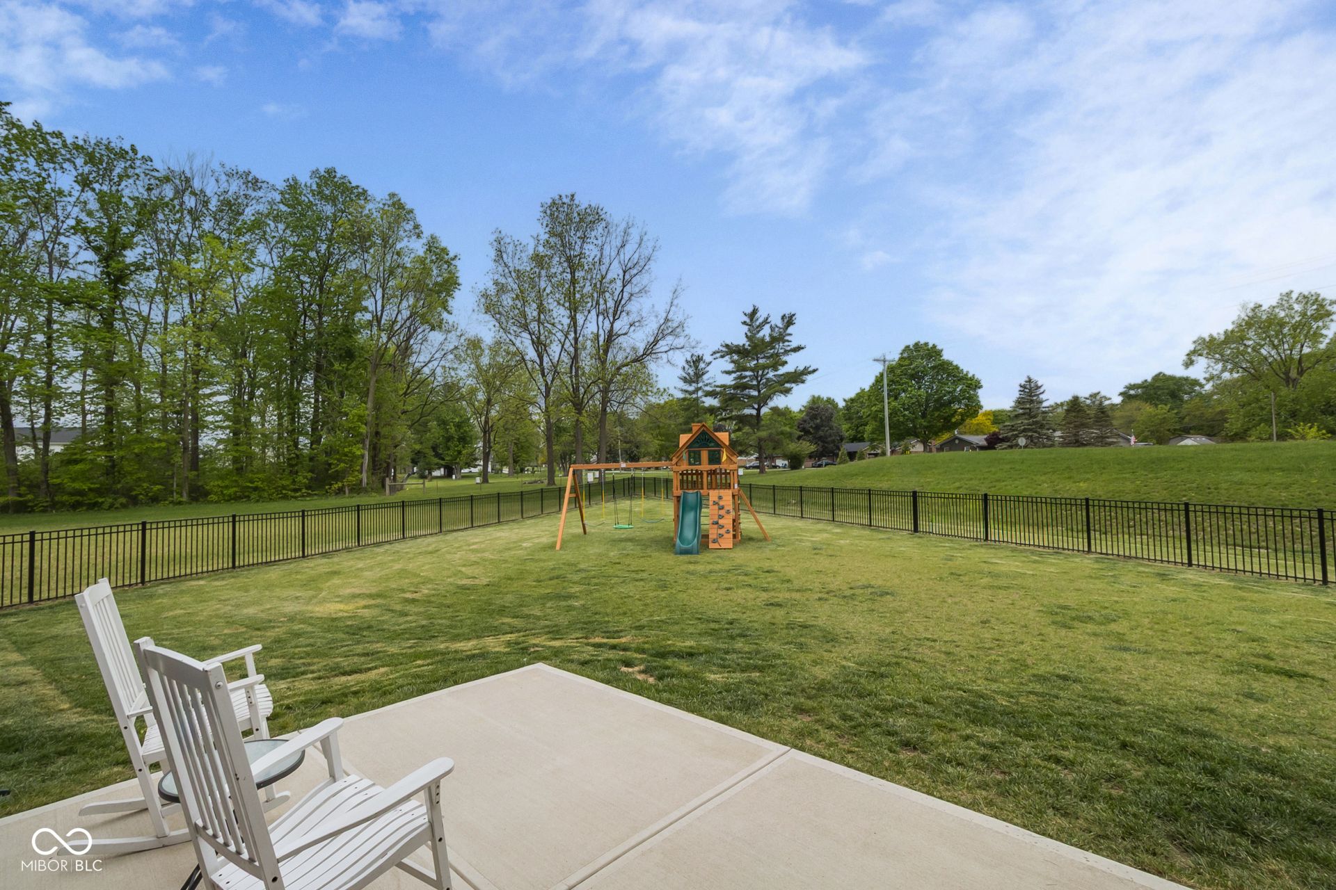 580 Hawking Court