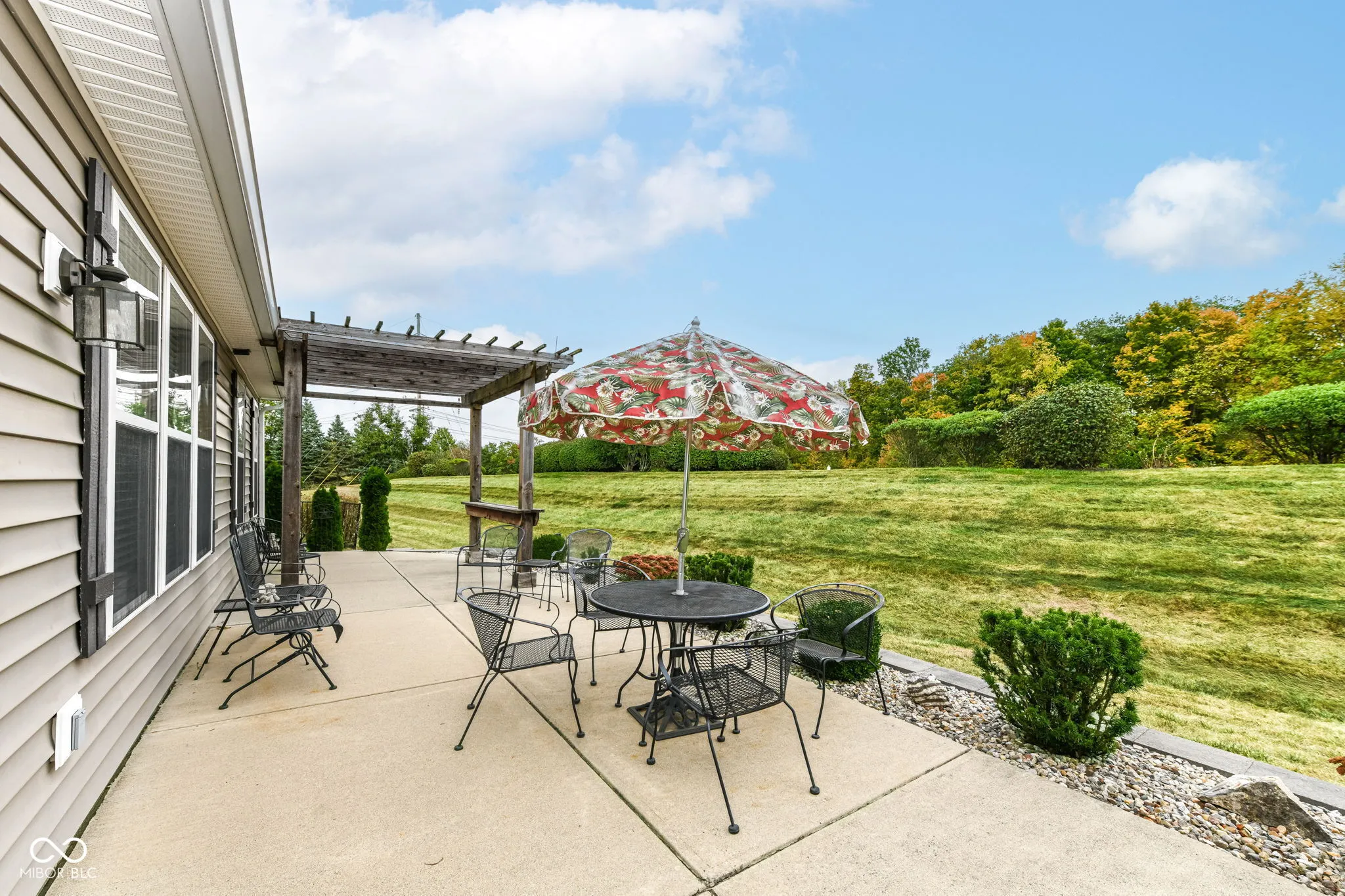 Noblesville, Indiana 46062, United States, 4 Bedrooms Bedrooms, ,4 BathroomsBathrooms,Residential,Active,230829