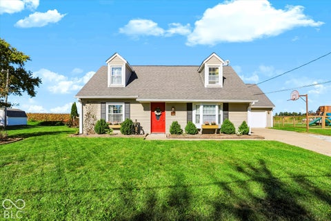 Photo of 390 Three Notch Lane, Bargersville, IN 46106 (MLS # 22129381)
